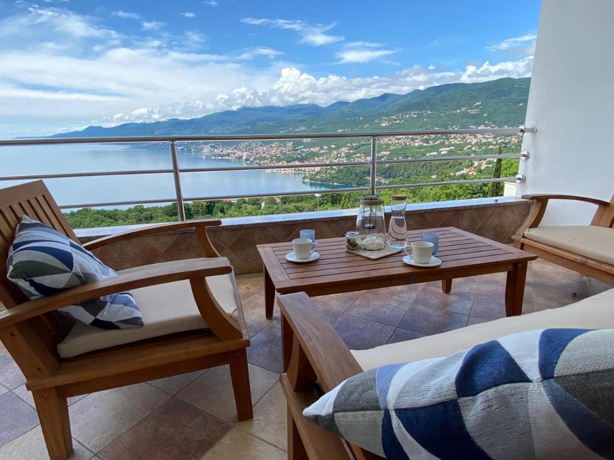 Dives Vista Apartment III Кастав Екстер'єр фото